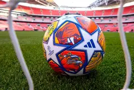 欧冠赛场精彩视频