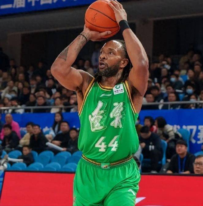 拜仁慕尼黑转会2024最新情况